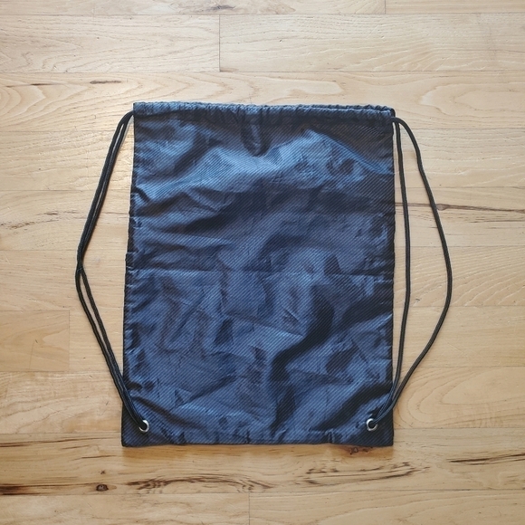 THIRTY One "Parker" Drawstring Cinch Sac Backpack Black Gray Twill - Picture 2 of 12